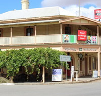 Royal Exchange Hotel - Winery Find