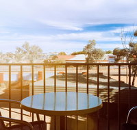 Desert Cave Hotel - Winery Find