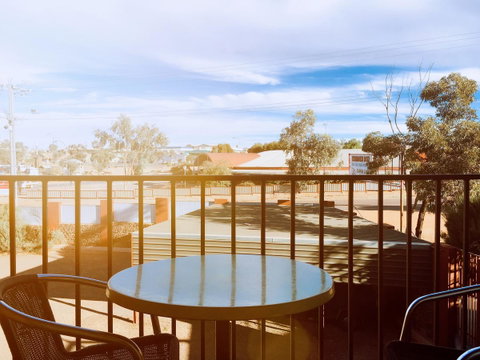 Desert Cave Hotel - Winery Find 0