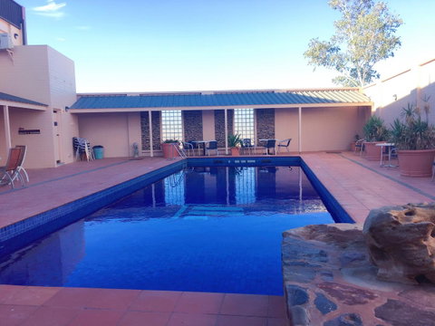 Desert Cave Hotel - Winery Find 44