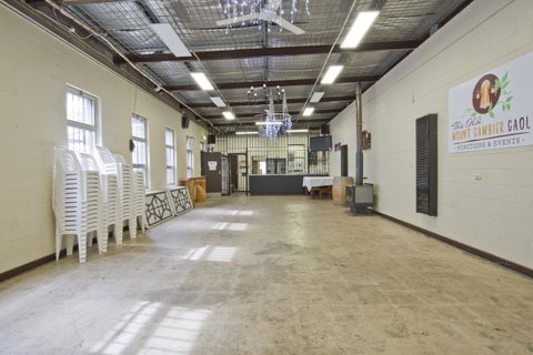 The Old Mount Gambier Gaol - Winery Find 44