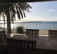 Streaky Bay Beachside  Jetty View Apartments - Winery Find