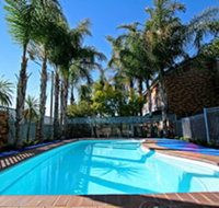 Cattlemans Country Motor Inn  Serviced Apartments - Winery Find