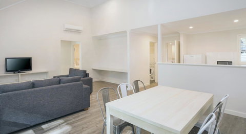 Bayview Geographe Resort Busselton - Winery Find 28