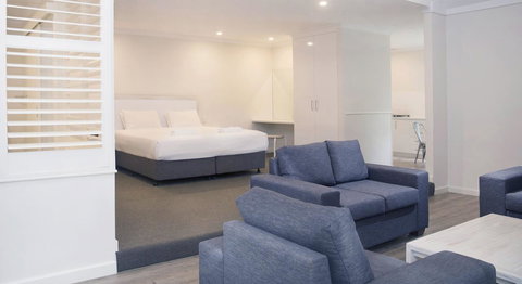 Bayview Geographe Resort Busselton - Winery Find 16