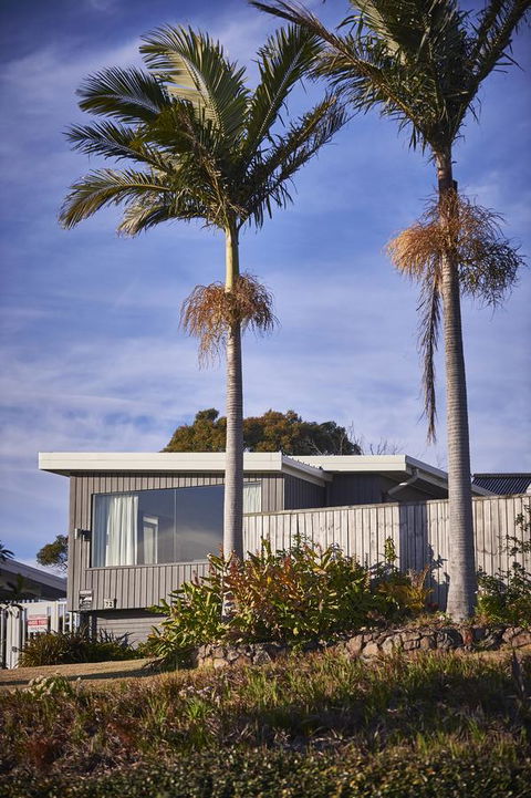 Harbour View Apartments - Winery Find 11