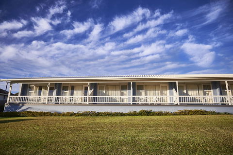 Harbour View Apartments - Winery Find 31