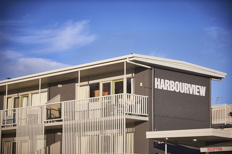 Harbour View Apartments - Winery Find 18