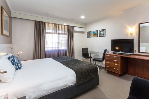 Country Comfort Amity Motel - Winery Find 43