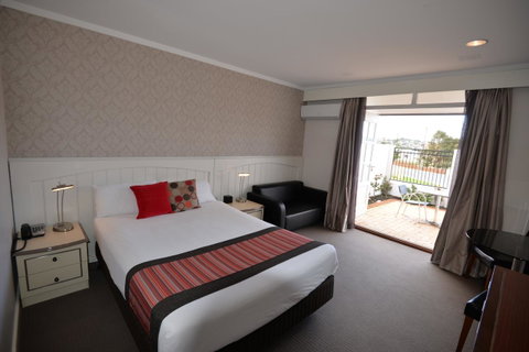 Country Comfort Amity Motel - Winery Find 28
