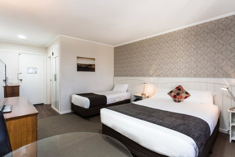 Country Comfort Amity Motel - Winery Find 34