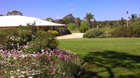 Rayanne Homestead - Winery Find 0