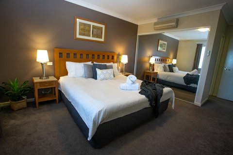 Perth Short Stays - Winery Find 5