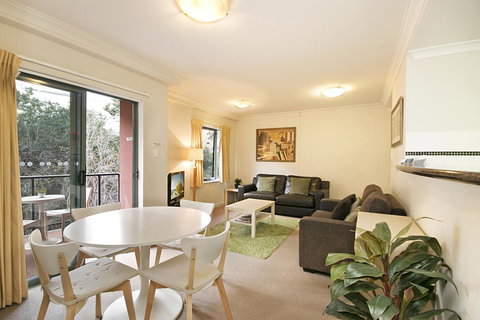 Perth Short Stays - Winery Find 33