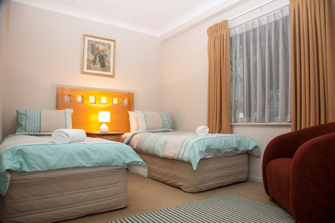 Perth Short Stays - Winery Find 3