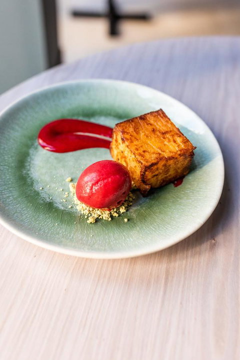 Pan Pacific Perth - Winery Find 24