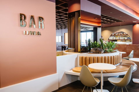 Pan Pacific Perth - Winery Find 26