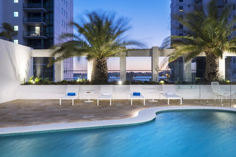 Pan Pacific Perth - Winery Find 14