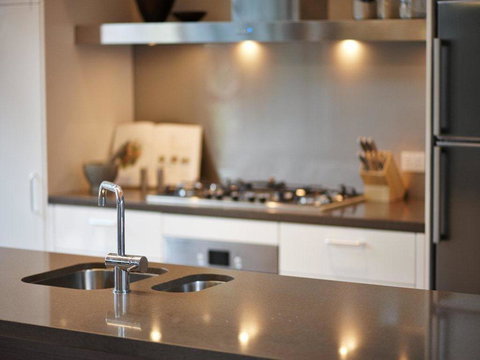 Aqua Resort Busselton - Winery Find 17