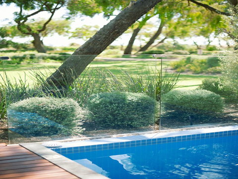 Aqua Resort Busselton - Winery Find 19