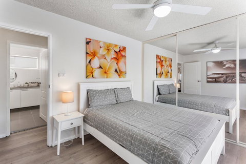 Laman Lodge, Unit 2, 15 Laman Street - Winery Find 9