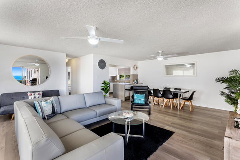 Laman Lodge, Unit 2, 15 Laman Street - Winery Find 3