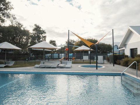 FortyOne - Oceanside Retreat Busselton - Winery Find 14