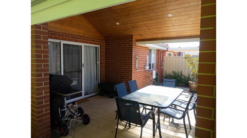 FortyOne - Oceanside Retreat Busselton - Winery Find 24