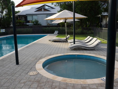 FortyOne - Oceanside Retreat Busselton - Winery Find 38