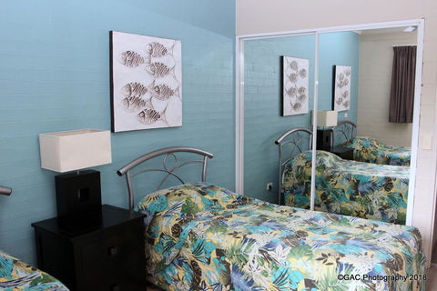 Mollymook Cove Apartments - Winery Find 21