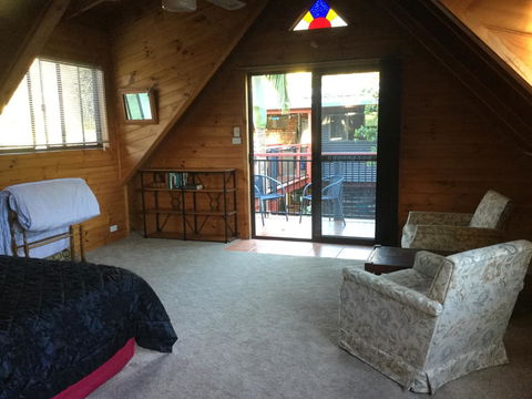 Jetz Bungalow - Winery Find 6