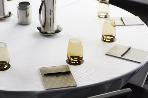 Rydges Sydney Airport Hotel - Winery Find 27