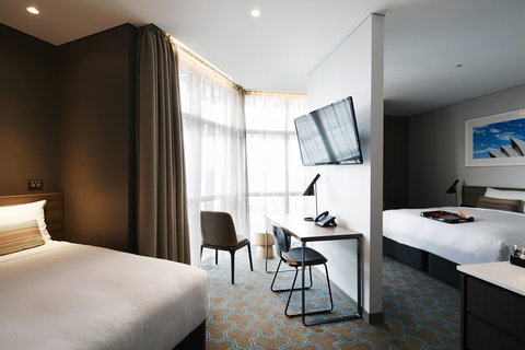Rydges Sydney Airport Hotel - Winery Find 19