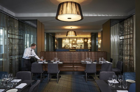 Rydges Sydney Airport Hotel - Winery Find 34