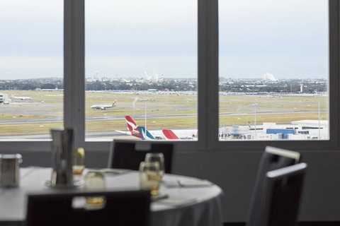 Rydges Sydney Airport Hotel - Winery Find 38