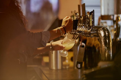 Rydges World Square - Winery Find 26