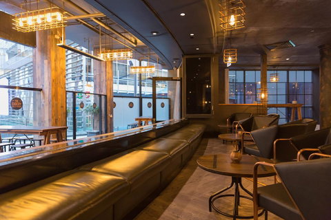 Rydges World Square - Winery Find 23