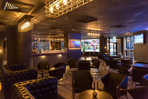 Rydges World Square - Winery Find 24