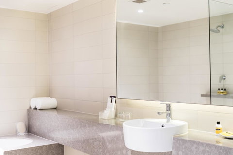 Hyatt Regency Sydney - Winery Find 3