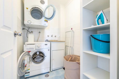 Apartments In Pyrmont - Winery Find 1