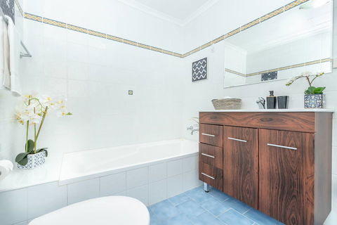 Apartments In Pyrmont - Winery Find 34