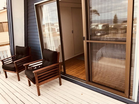 Little Blue Beach House - Winery Find 3