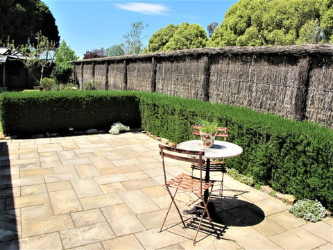 Apple Tree Cottage - Winery Find 22