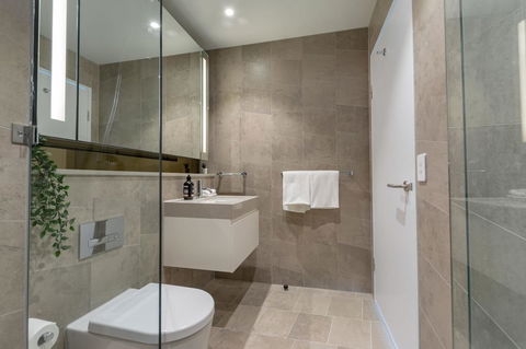 High Rise Apt In Heart Of Sydney Wt Harbour View - Winery Find 15