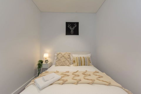 High Rise Apt In Heart Of Sydney Wt Harbour View - Winery Find 14