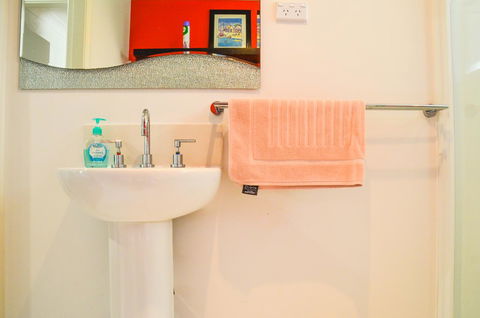 Yigala House - Winery Find 28