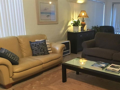 Yigala House - Winery Find 6