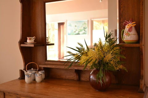 Bundle Hill Cottages - Winery Find 30