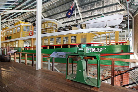 Huskisson Holiday Motel Cabins - Winery Find 13