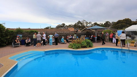 Pelican Motor Inn - Winery Find 27